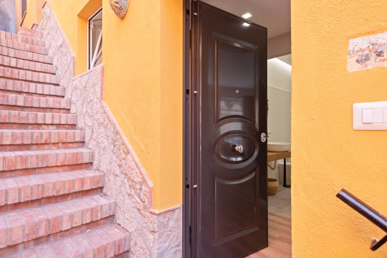 Taormina Mela'S Holidays Near The Historic Center Apartment Exterior photo